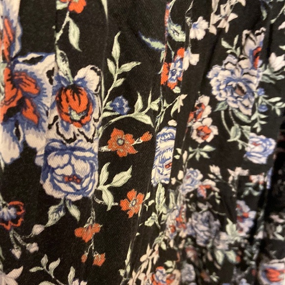 AE 2000s Sun dress - Picture 3 of 3